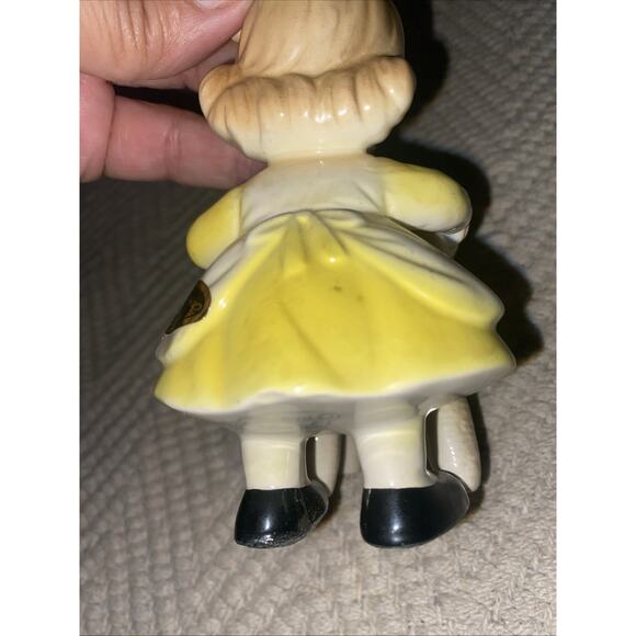 Vtg Josef Originals Figurine Happiness Is Making Mud Pies Girl Collectible - Picture 10 of 12